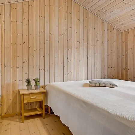 Three-bedroom Holiday In Hébergement de vacances